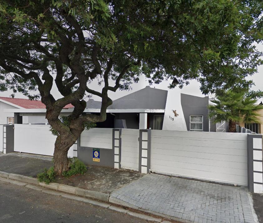Mcsheyson * Cape Town